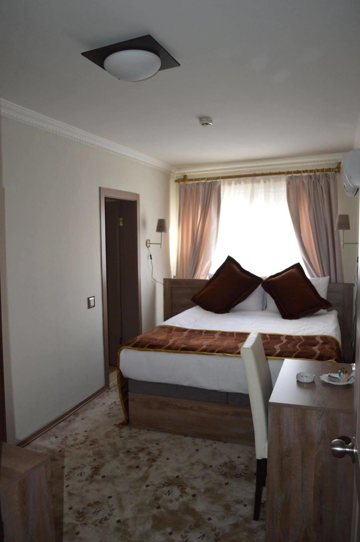 Nobel Hotel Ankara Zewnętrze zdjęcie